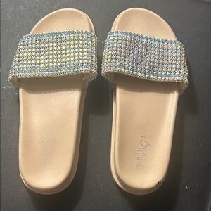 Rouge Helium Glitter Sandals - Beige and Silver